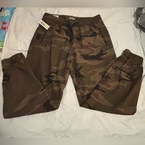 TNA Camouflage Joggers